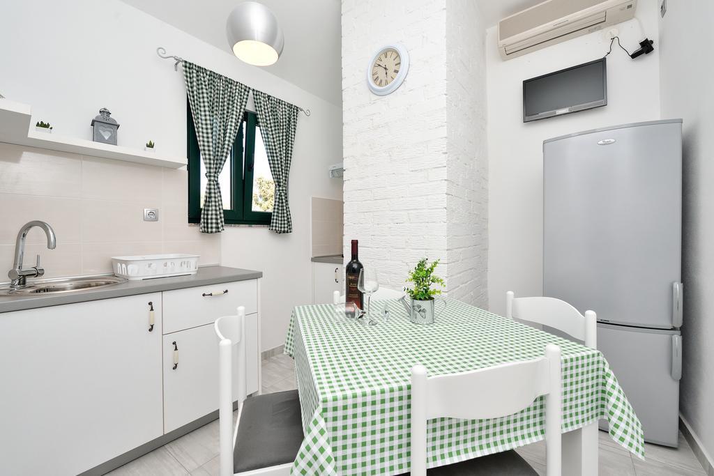 Holiday Home Jakov 比比涅 外观 照片