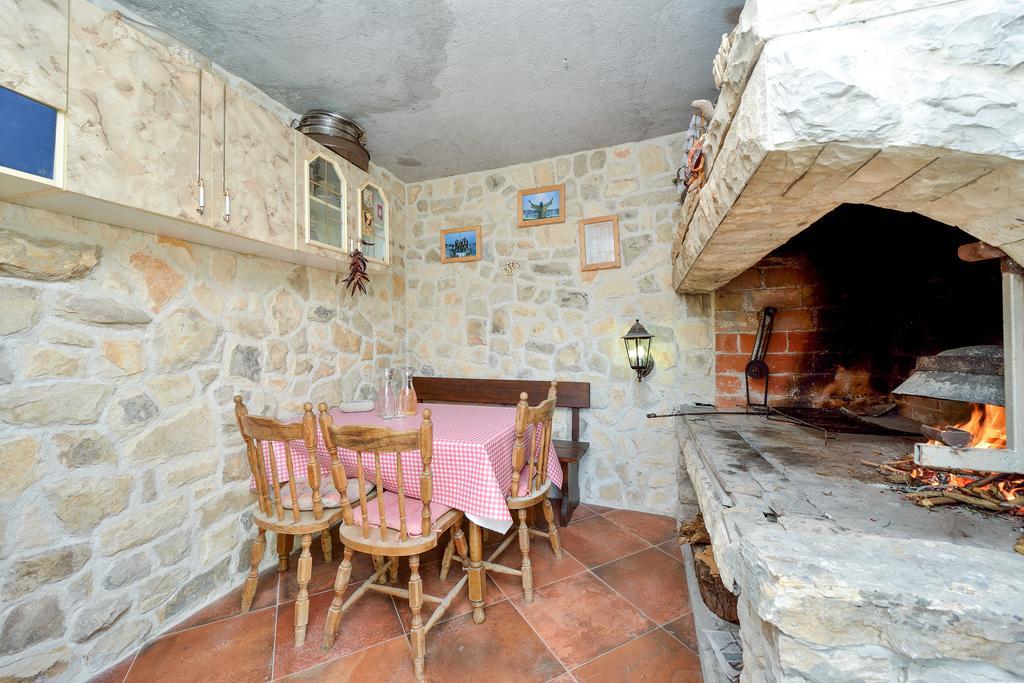 Holiday Home Jakov 比比涅 外观 照片